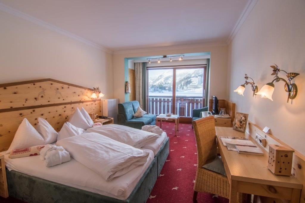 Seehotel Jägerwirt Turracher Hohe Exterior foto