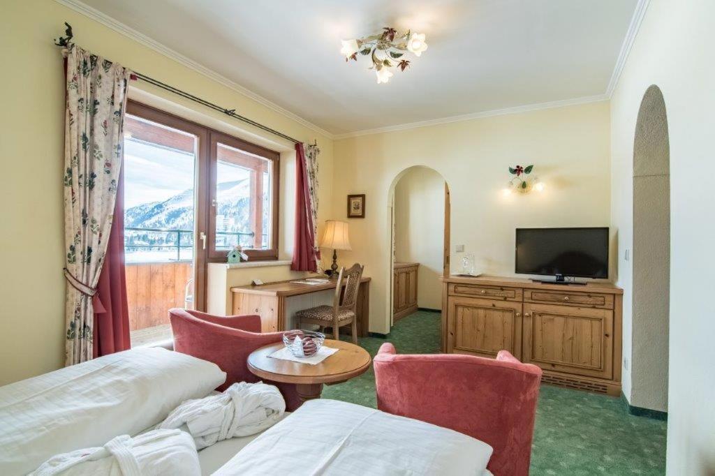 Seehotel Jägerwirt Turracher Hohe Exterior foto
